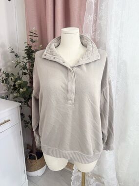 aerie women’s OH SNAP  TAN COLOR  Snap-Button  Bin#7